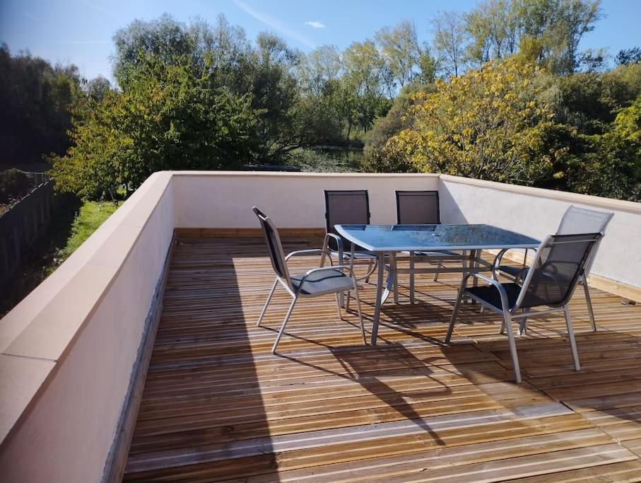 Apartmán Agreable Maison Avec Parking Gratuit Amiens Exteriér fotografie